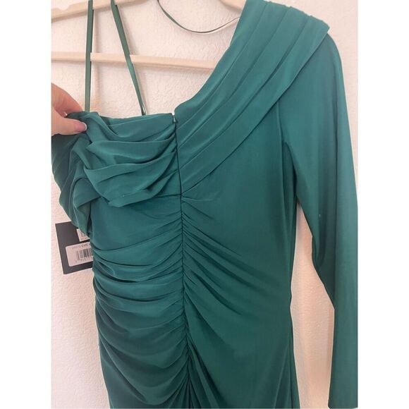 Mac Duggal RUCHED JERSEY DROP SHOULDER FOLDOVER GOWN 26570 New - Picture 8 of 10